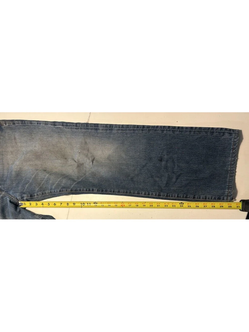 Lucky Brand Dungarees Classic Fit Long Length Distressed Jeans Size 34 x 30